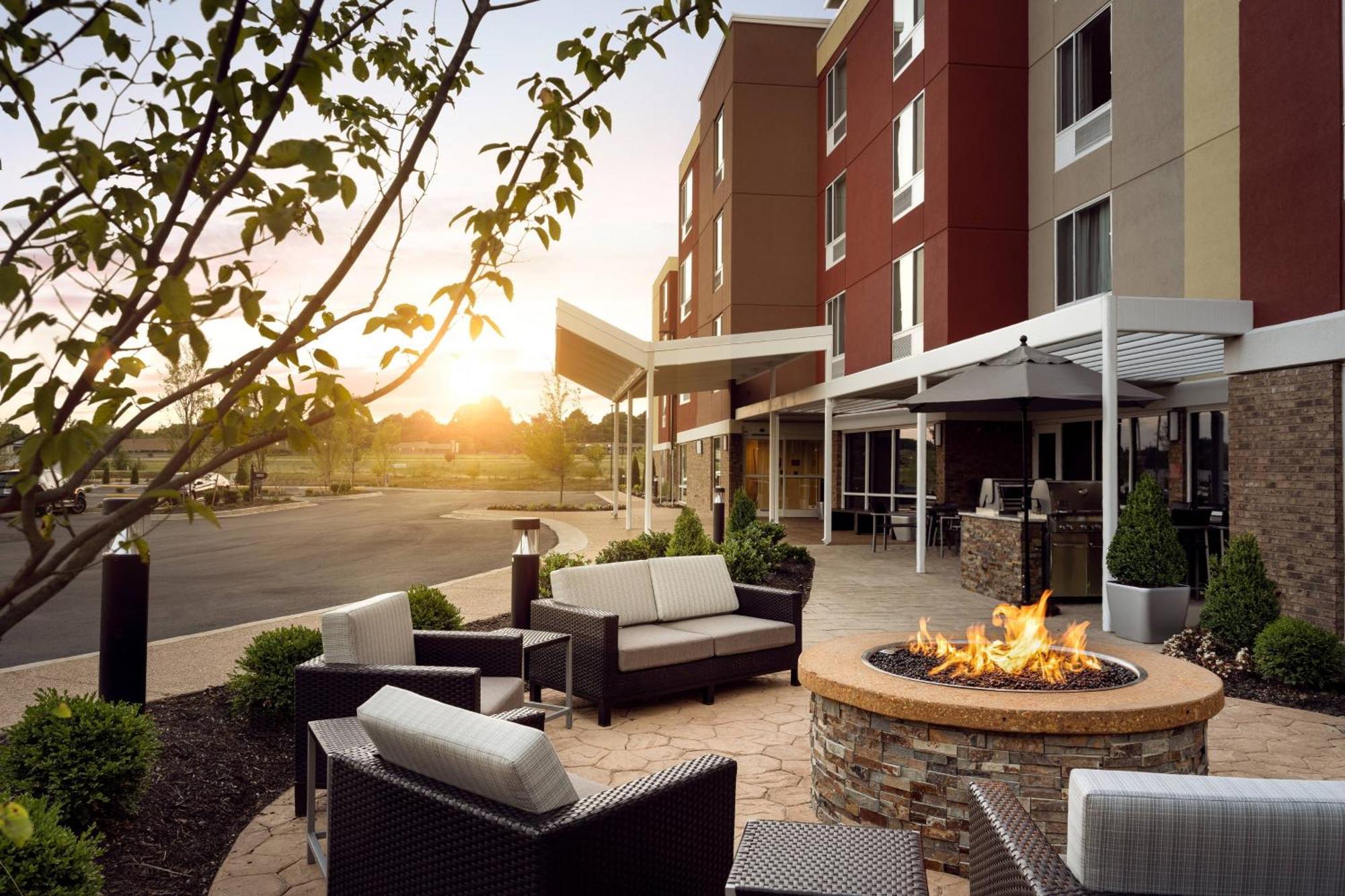 Towneplace Suites By Marriott Memphis Олив Бранч Екстериор снимка